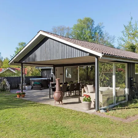 In With Wifi Semesterbostad *